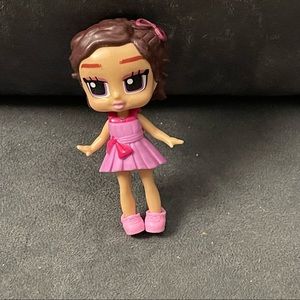 Boxy Girls Lina mini doll
